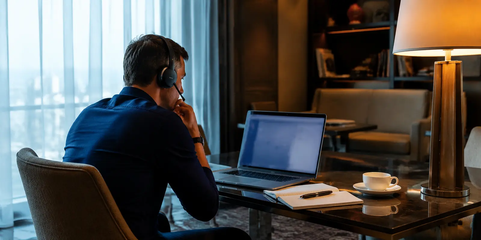VPN وMicrosoft Teams على شبكة مقيدة: إذا كانت الرسائل تعمل والصوت يفشل، اختبر مسار الوسائط لا التطبيق كله